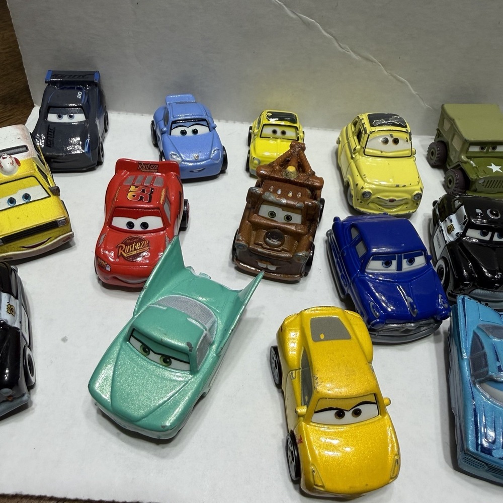 Disney Cars Mini Die Cast Racer Lot 29 Cars - Picture 3 of 16